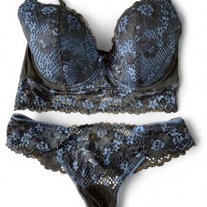 Adore Me Lace Bra and Panty Set - Black and Blue